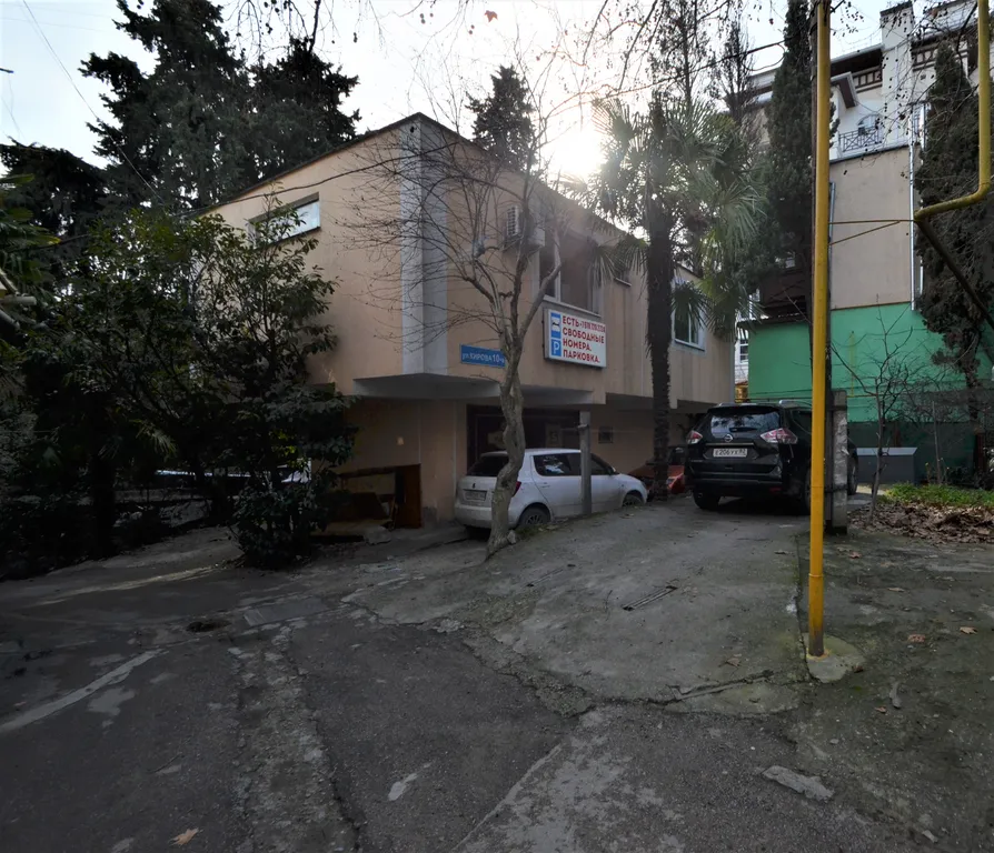 Апартаменты в самом центре до 5-ти человек с бесплатным паркингом