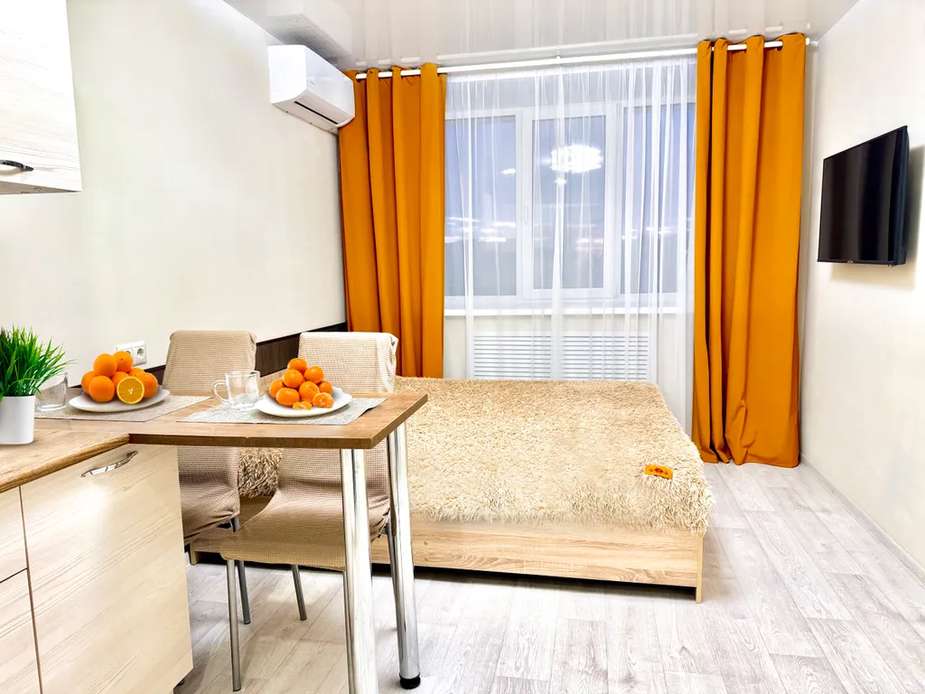 Квартира Замечательная студия в шаговой доступности от метро — аренда посуточно в Казань