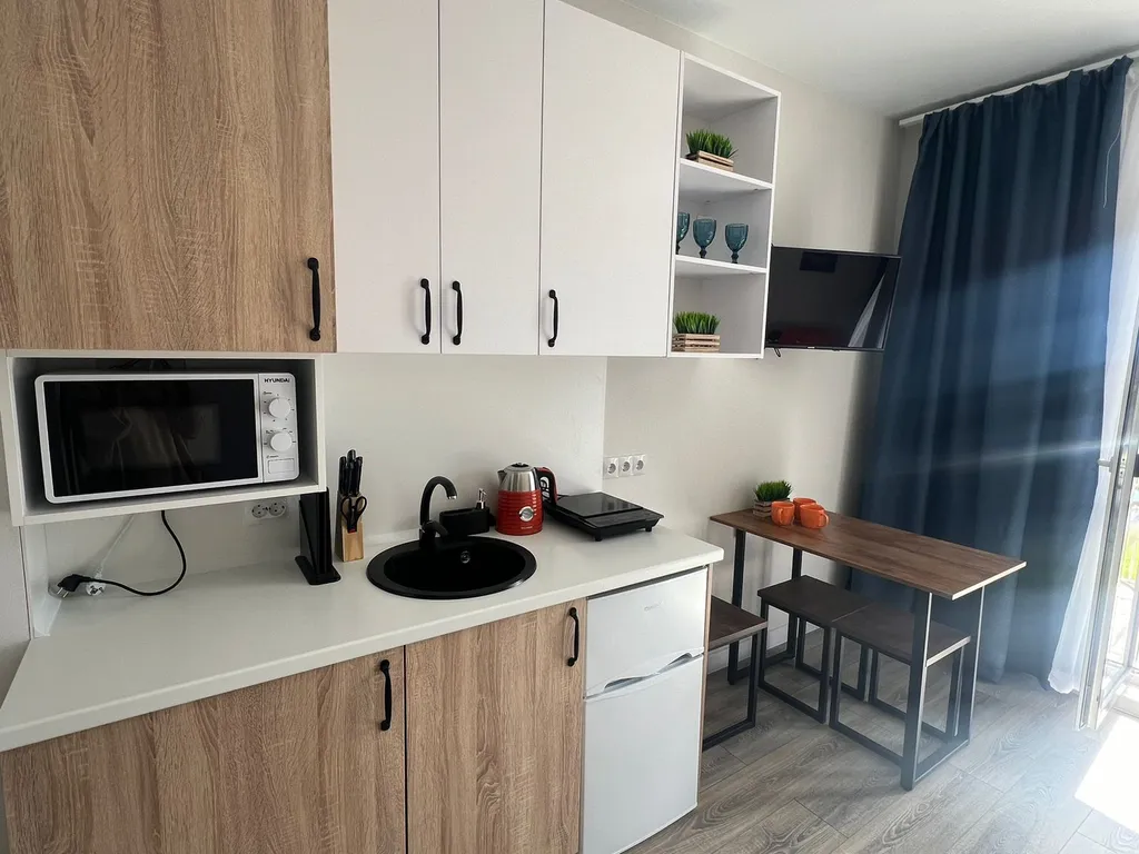 336 Студия с бассейнами на 3 человека