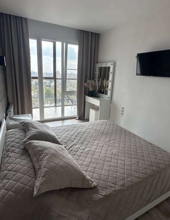 Уютная однокомнатная квартира в центре города с прекрасным видом