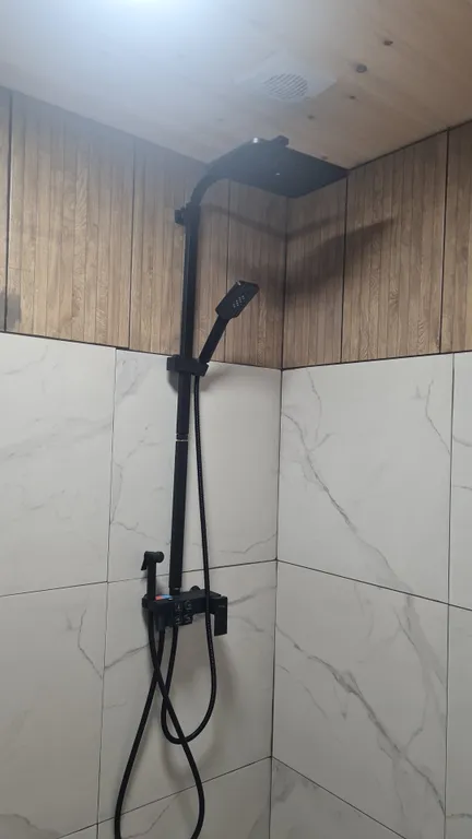 Современный дом с видом на горы