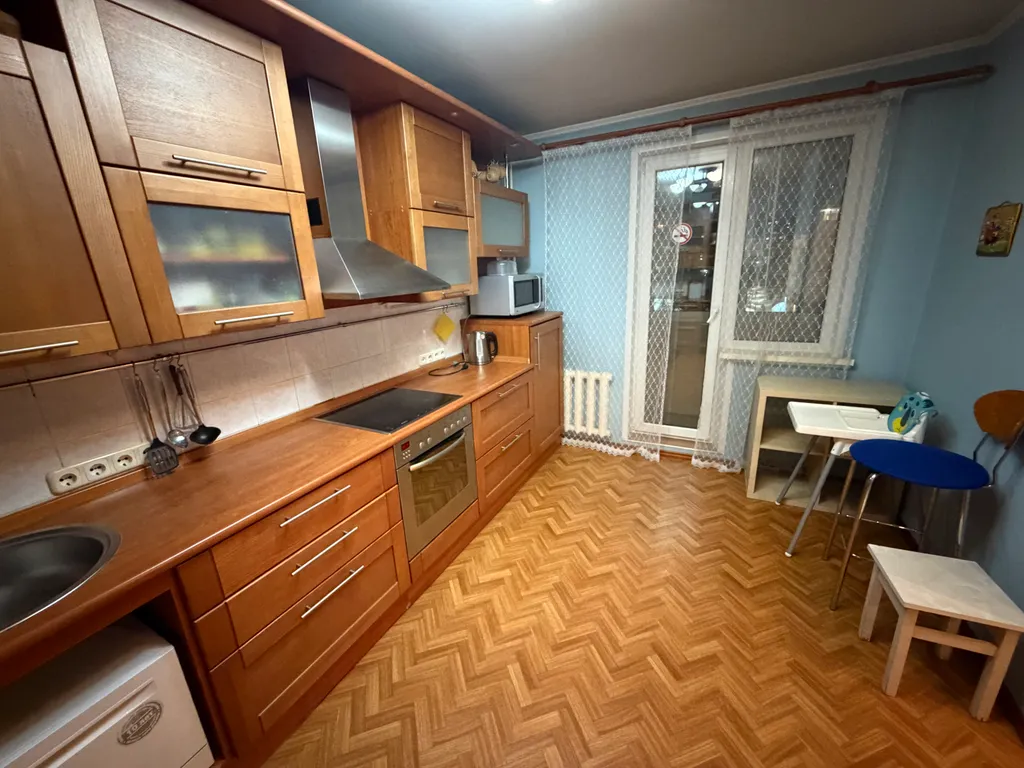 Квартира Квартира 3 комнаты, кондиционер, диван, 5 кроватей, до 8ми гостей — Новосибирск