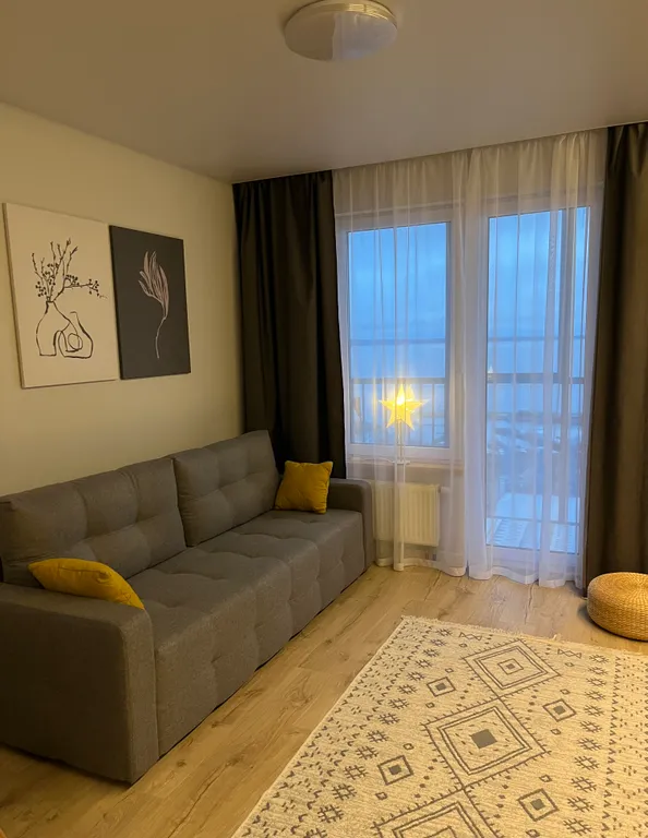 Уютная двухкомнатная квартира с видом на Онежское озеро