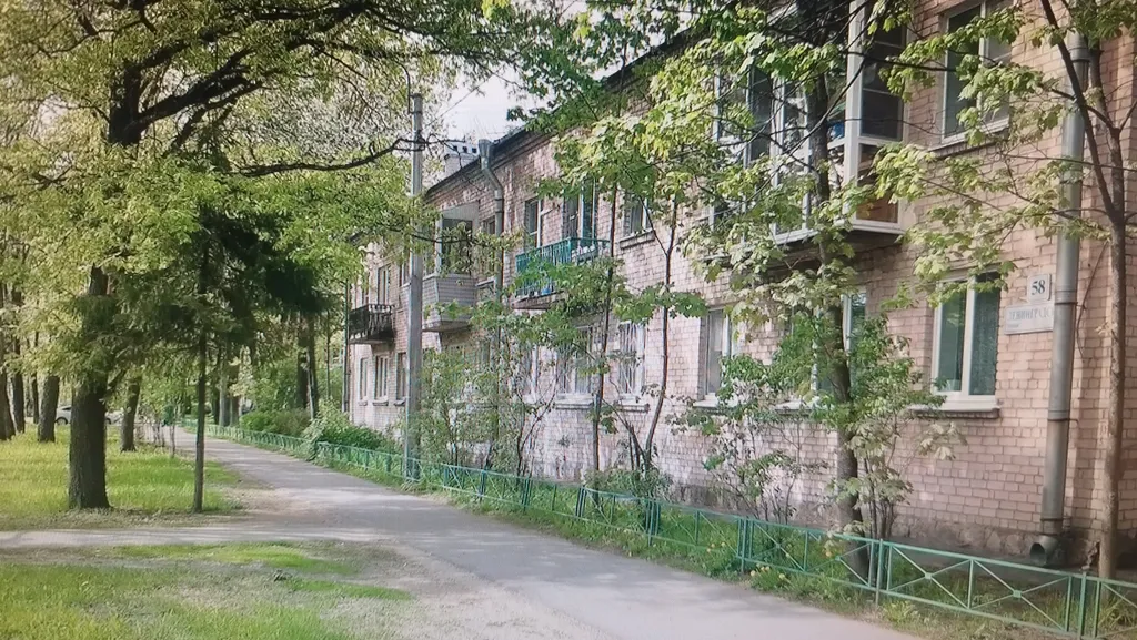 Квартира 2-комнатная Квартира — Песочный