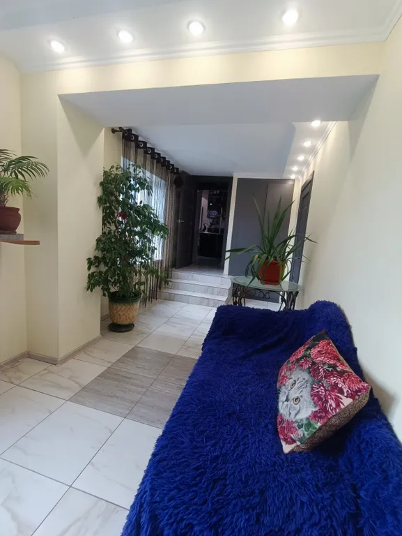 Домик в Лениском на берегу озера