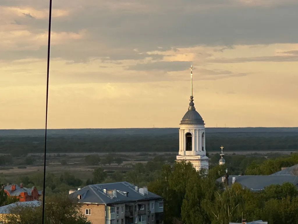 Квартира с панорамным видом на реку и все монастыри