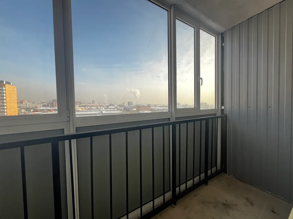 Уютная студия в центре на 10 этаже