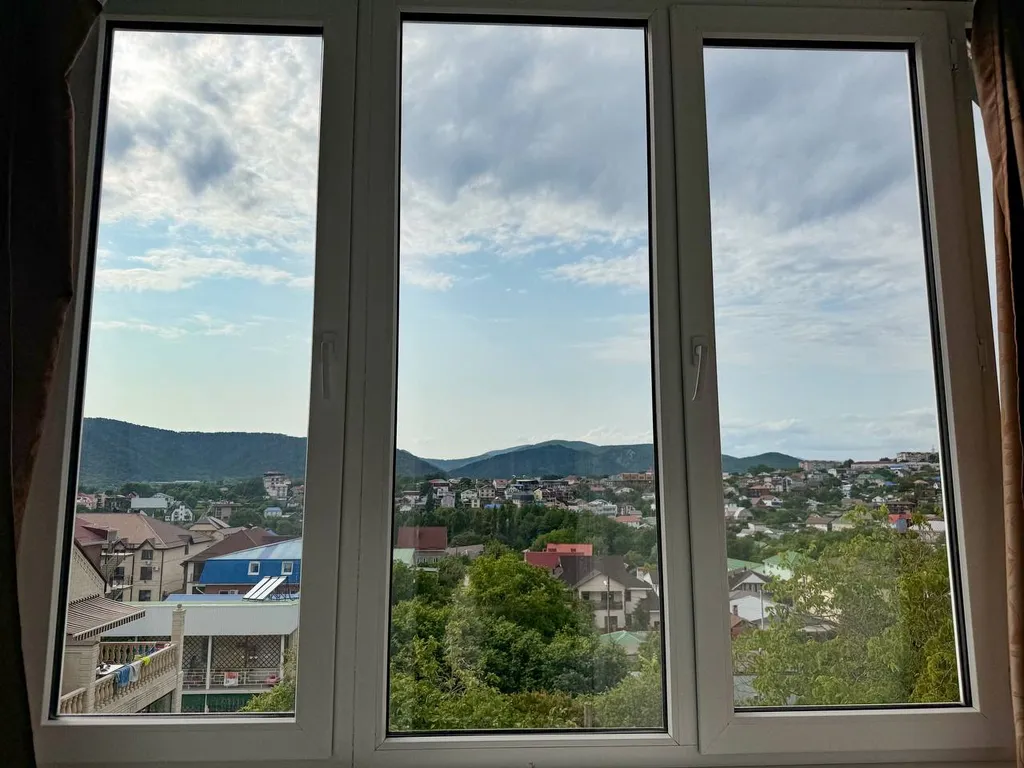 Четырёхместный номер с балконом