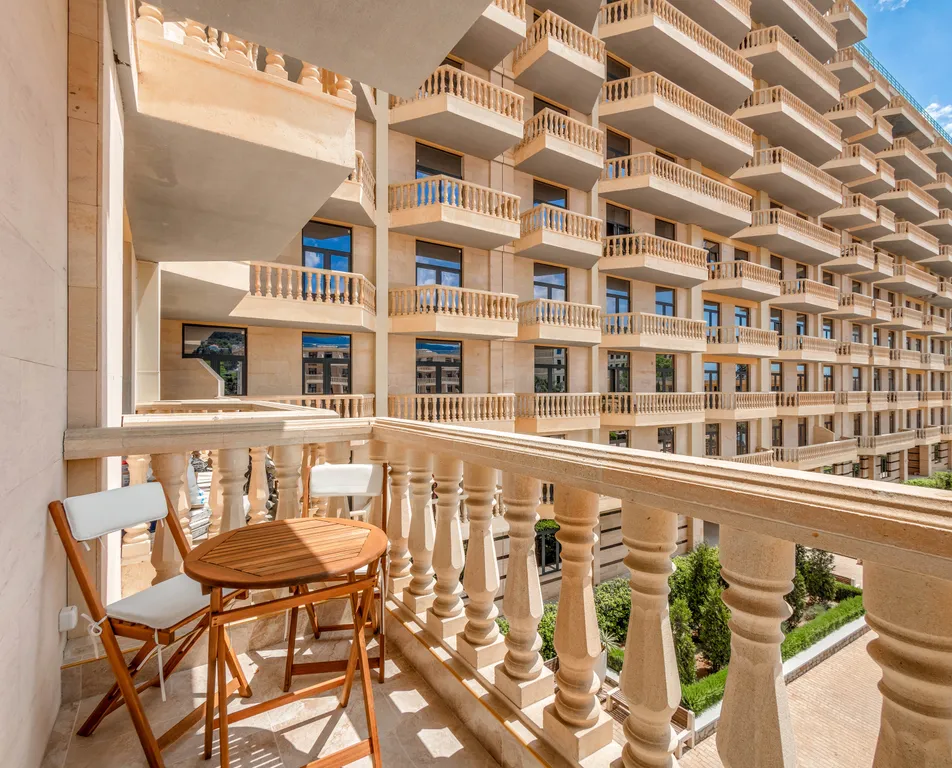 Просторная студия в новом жк