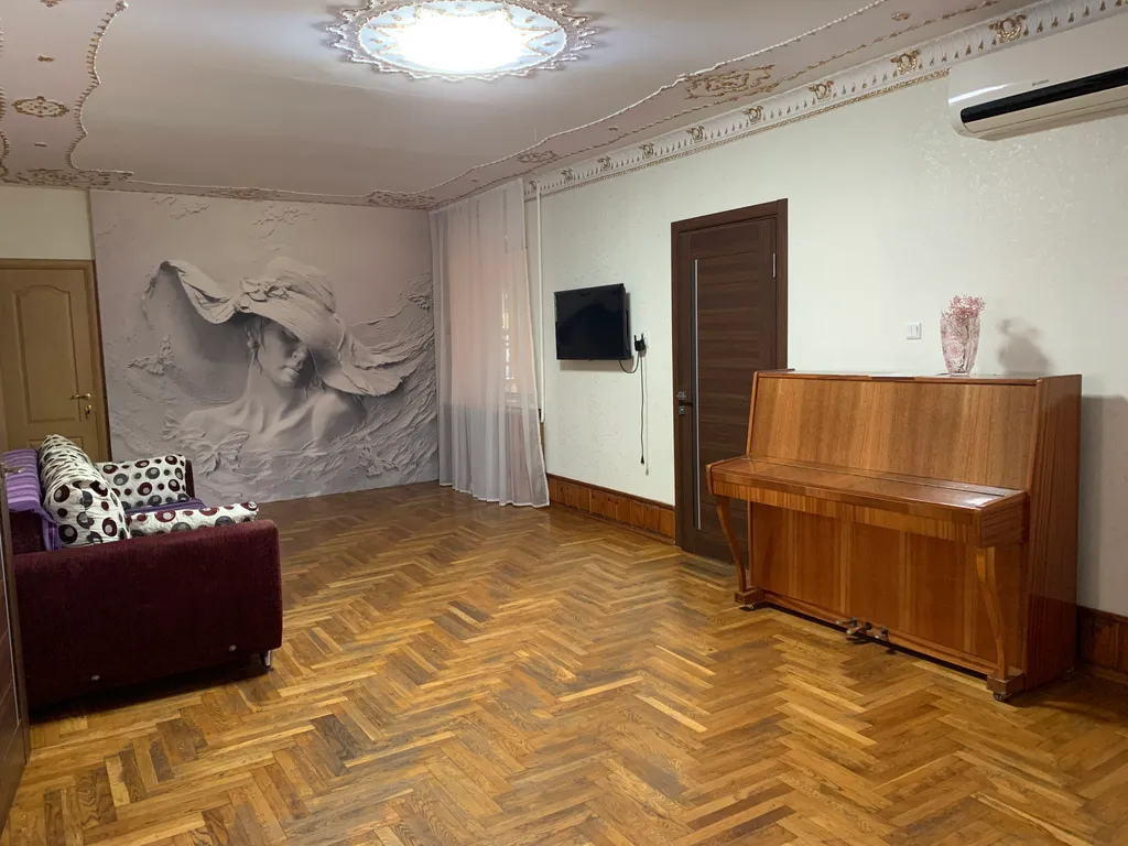 Уютная просторная часть дома 120 кВ.м. под ключ с бассейном