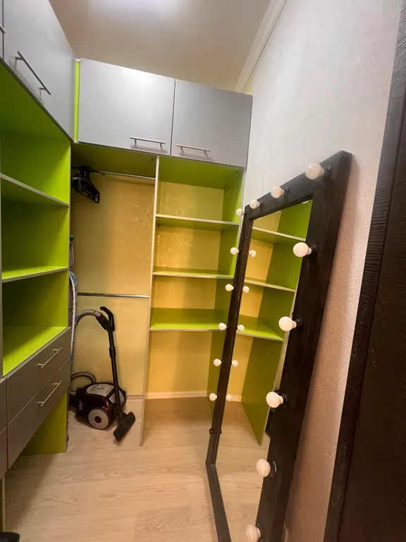 Квартира Квартира с 2 спальнями и балконом — Раздольное