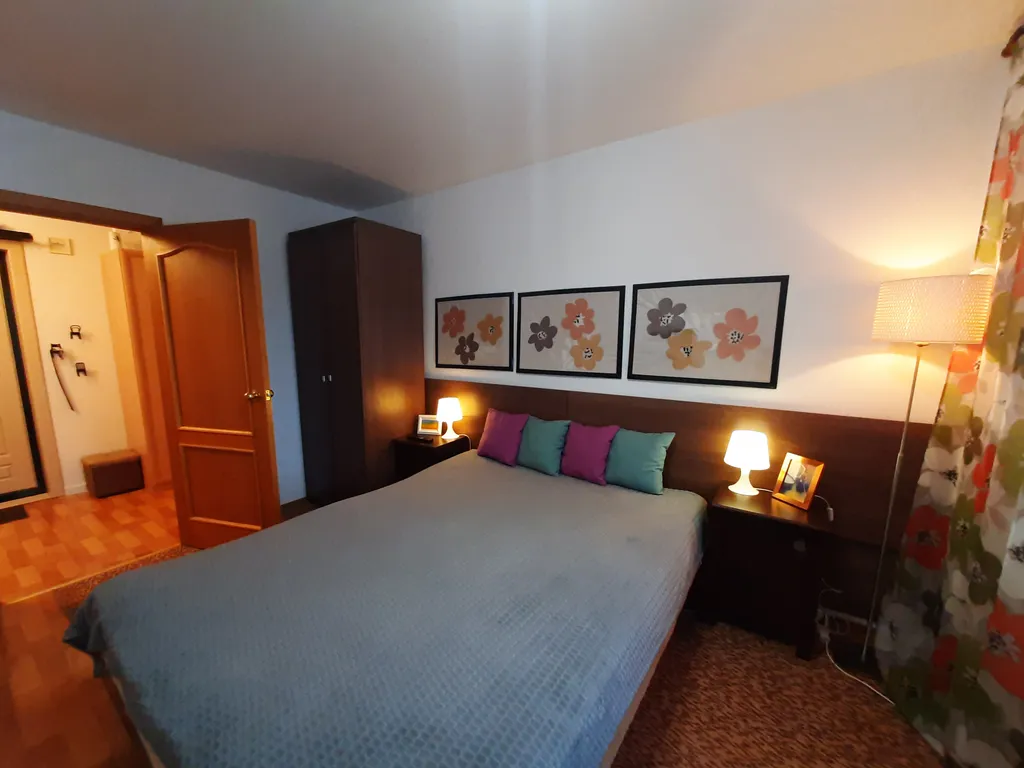 Большая квартира c красивым видом на город