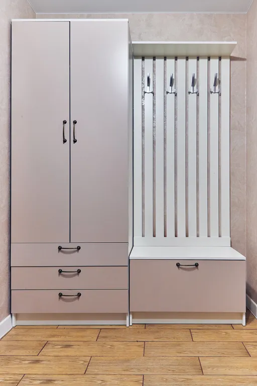 Современная квартира с большой кухней-гостиной