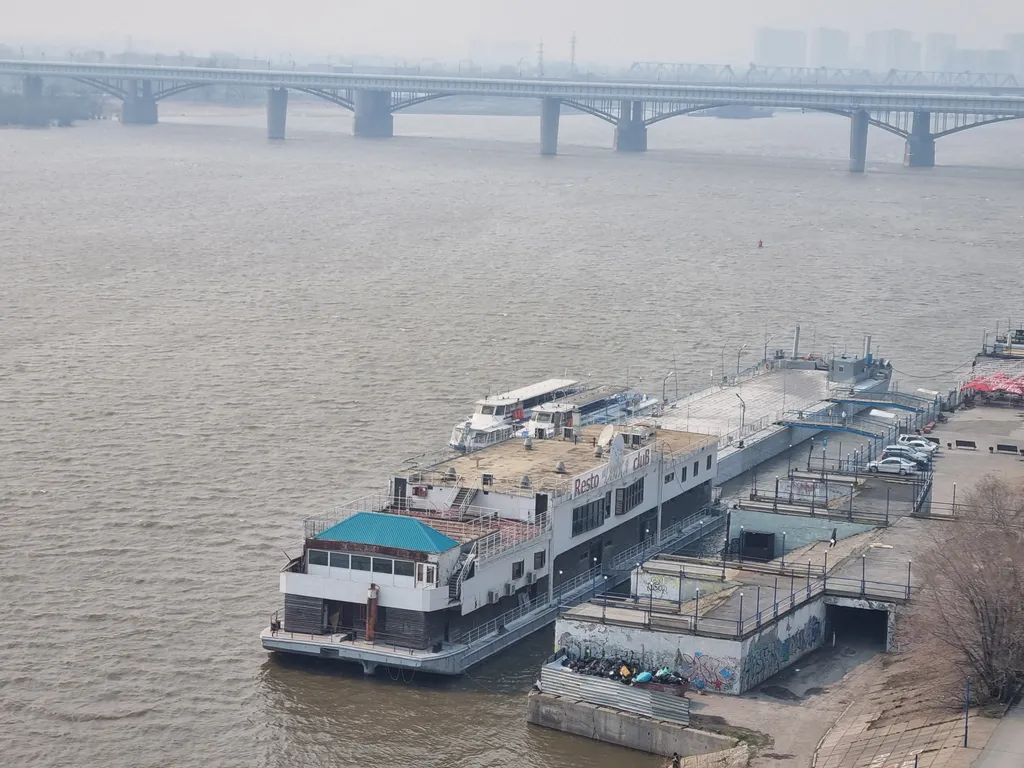 Квартира с видом на реку