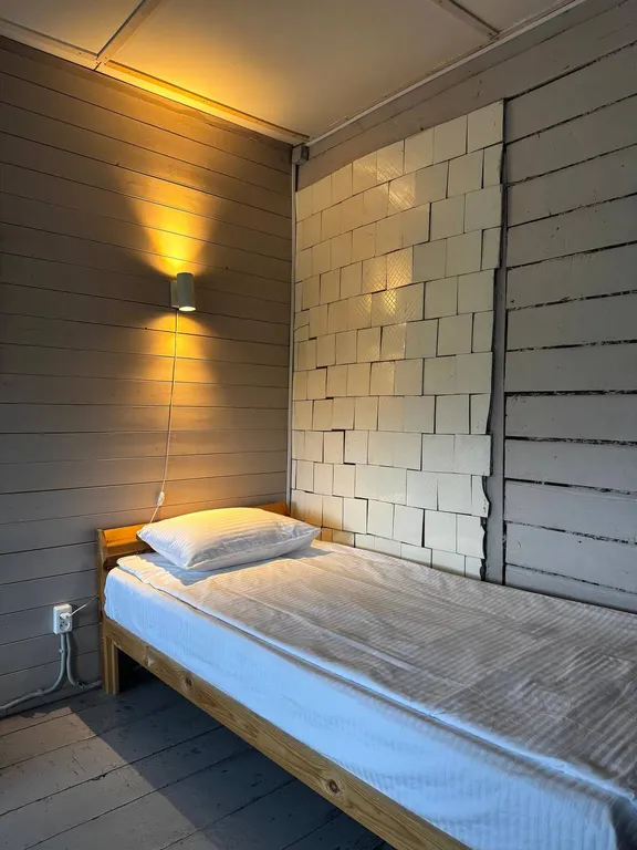 Старинный дом для путешественников с современным ремонтом