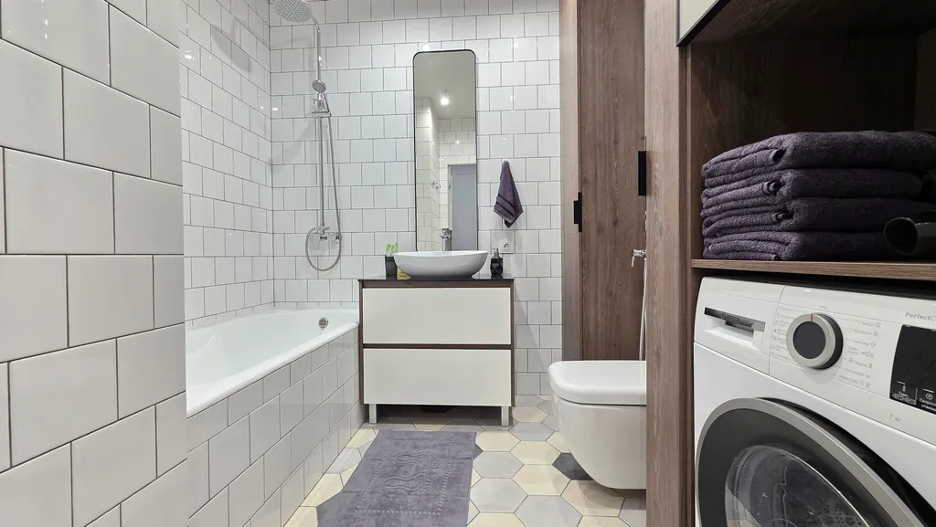 Уютная Евро 2-комнатная квартира в центре с дизайнерским ремонтом