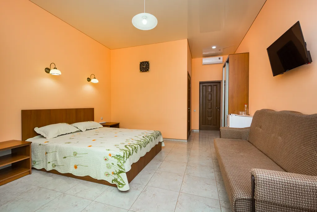 Комфорт с кухней (кухня рассчитана на 2 номера)