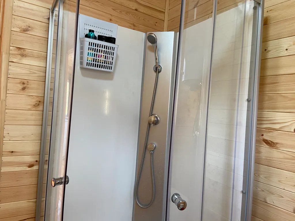 Уютный дом с террасой вблизи Пушкинских Гор