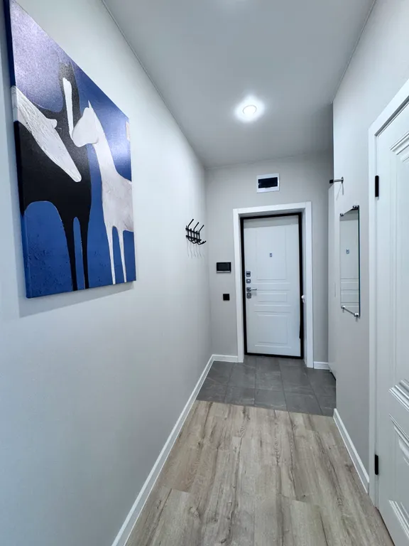 Квартира Стильная студия на высоком этаже ЖК Преображенский — Тюмень