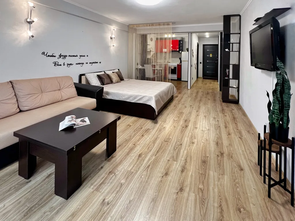 Квартира Красивая студия в микрорайоне ГГМ в новом доме рядом с выездом на Гору — аренда посуточно в Нижний Тагил