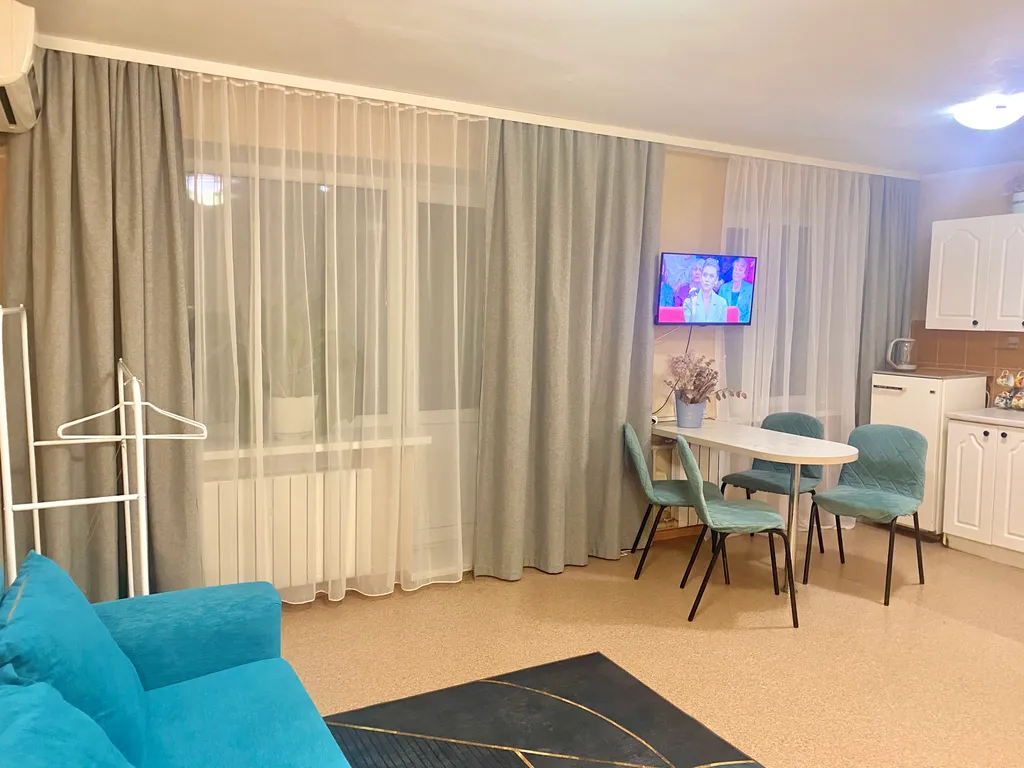 Квартира Студия на набережной с лифтом — аренда посуточно в Саратов