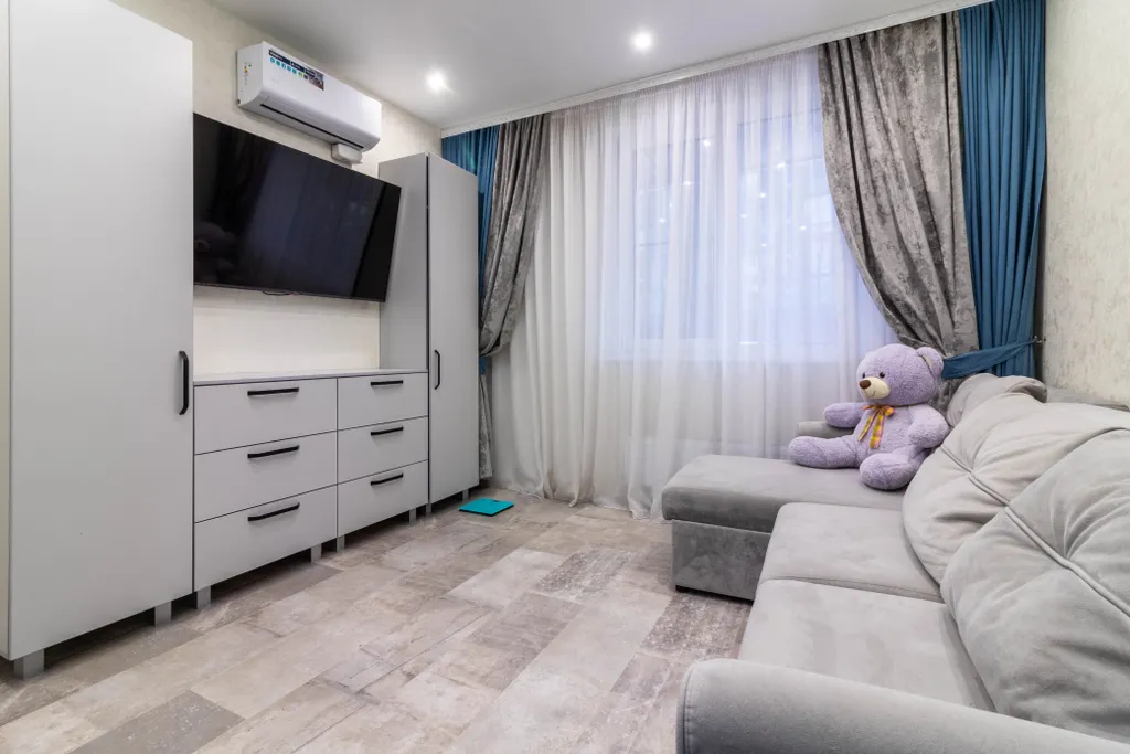 Уютная евродвушка на побережье с бассейном на крыше