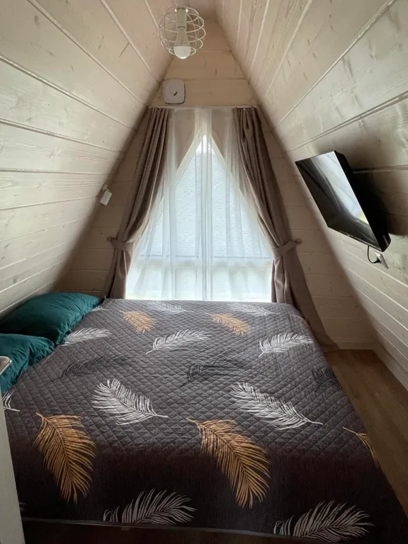 Коттедж Уютные дома аттик А-фрейм у Снетковского озера — Ларионово