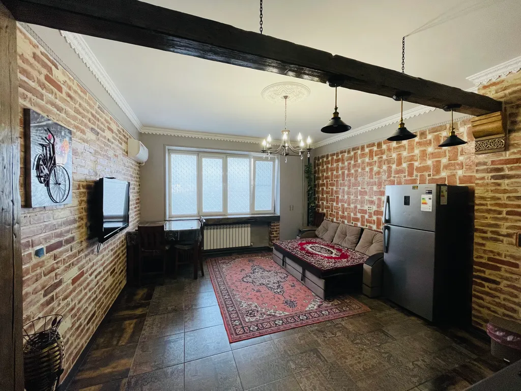 Уютная квартира с хорошим расположением