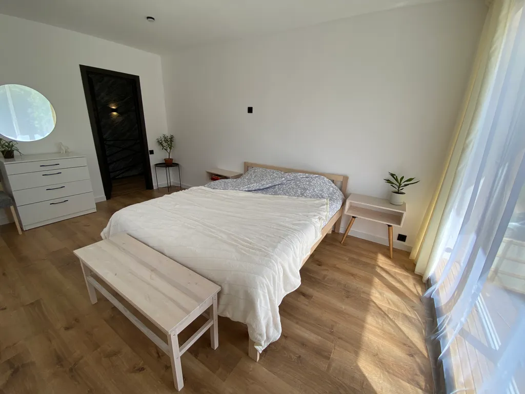 4-комнатный Дом