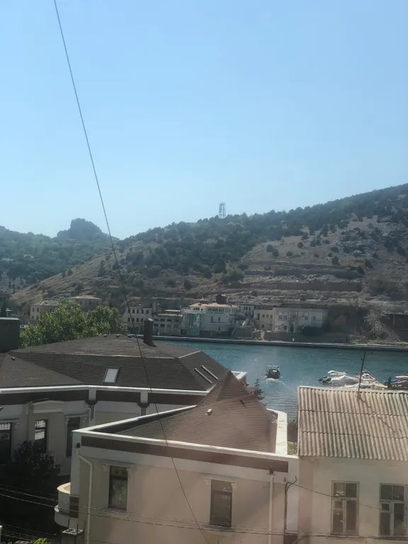 Квартира 60 метров до набережной — аренда посуточно в Балаклава