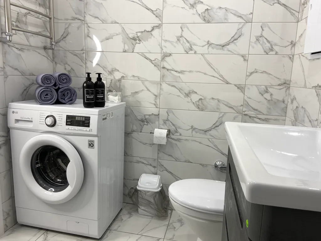 Квартира Квартира Стильная евродвушка в центре города — Элиста