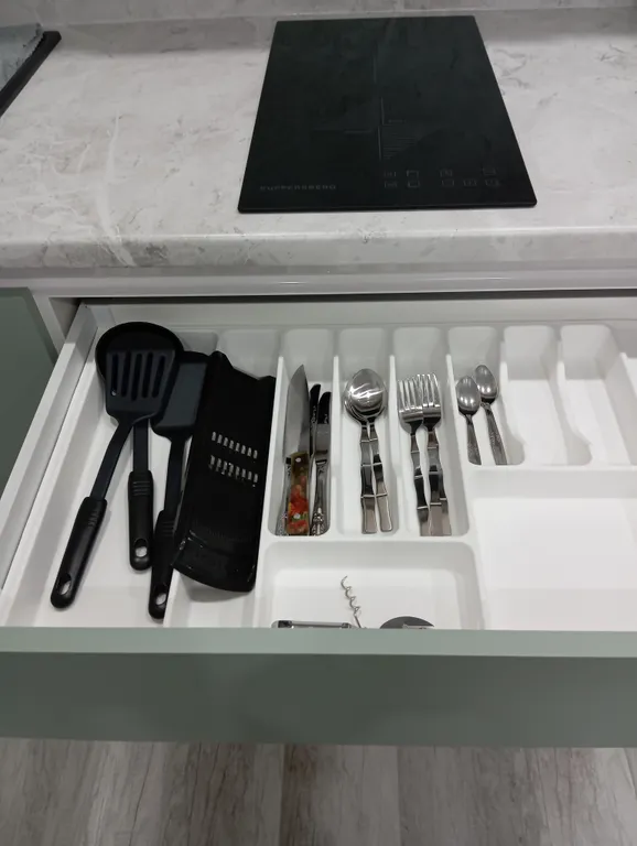 Новая, красивая студия с балконом в ЖК Зеландия