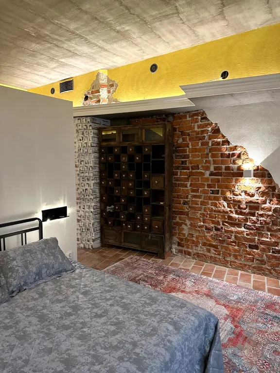 Двухэтажные апартаменты Лофт на Кутузова