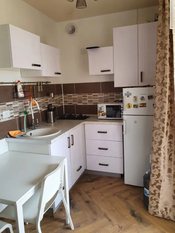 Квартира 1-комнатная Квартира — Евпатория