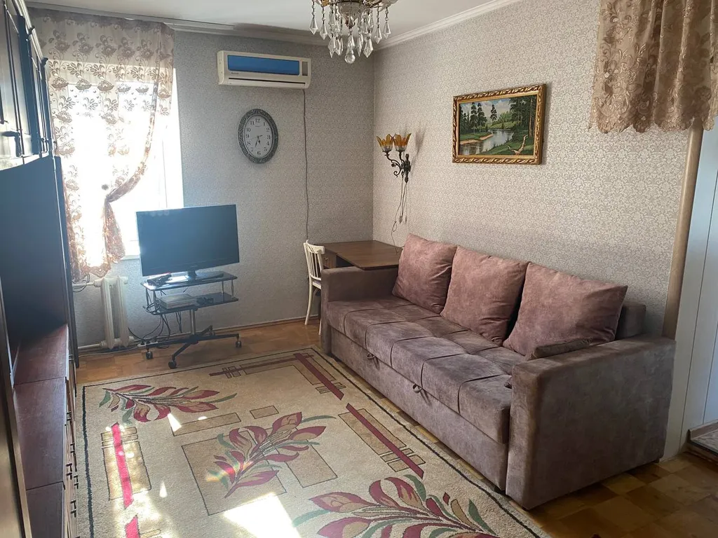 Уютная квартира в центре города — аренда посуточно в Бишкек