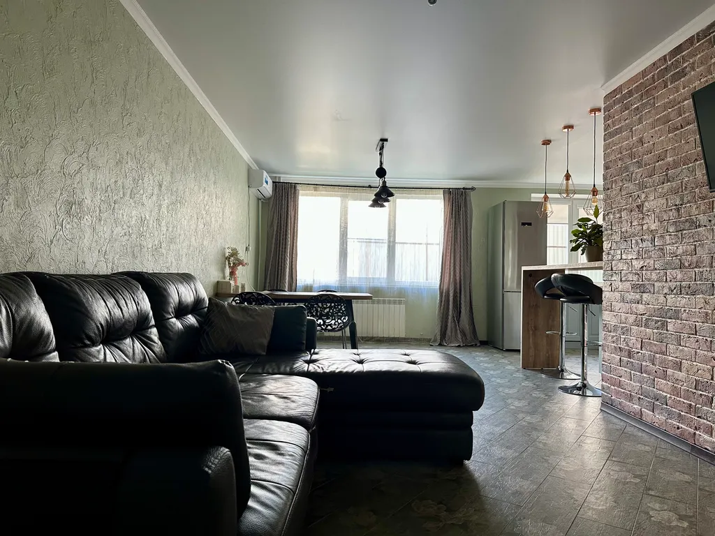 «Уютный уголок» Просторная двухкомнатная квартира возле парка