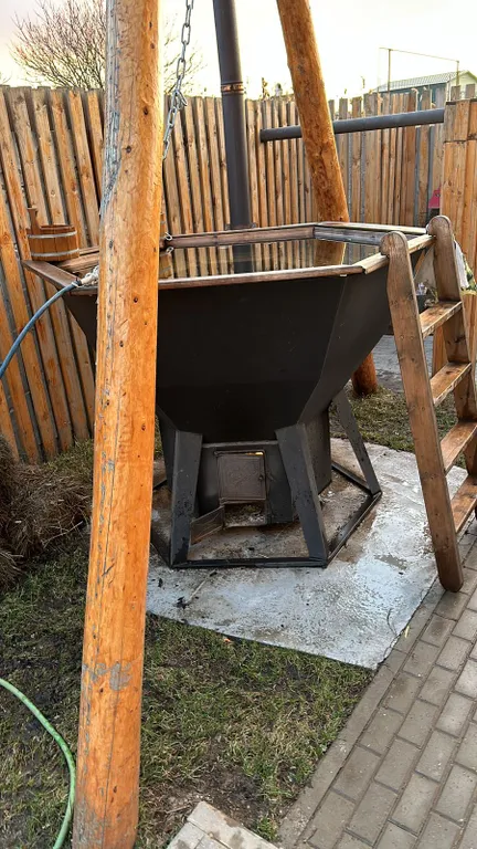 Дом с чаном бассейном баней и мангалом