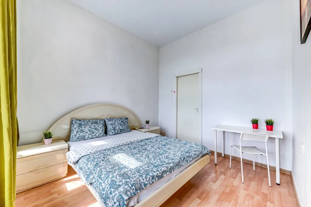 Hermitage View BR Apartment