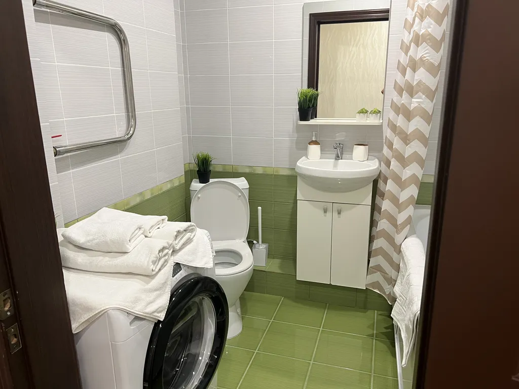 Апартаменты возле ТРЦ Тау