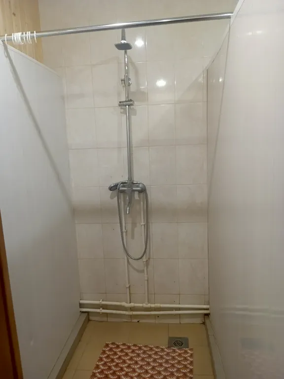 Большой 2х этажный  вместительный дом 270кв.м