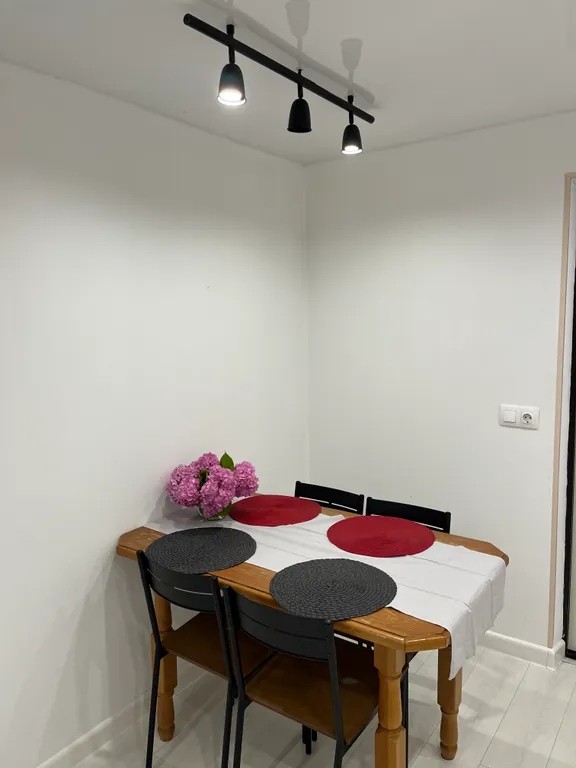 Уютный дом в центре города на Коммунистической