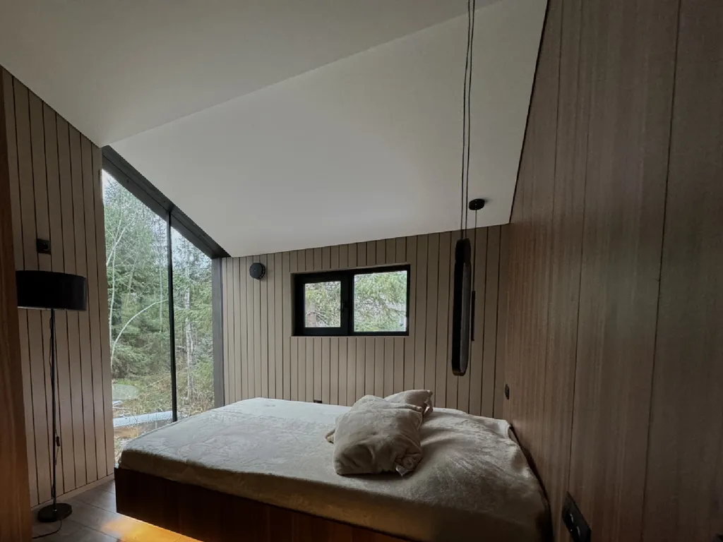 Коттедж Уютный hygge-дом с камином и проектором — Санкт-Петербург