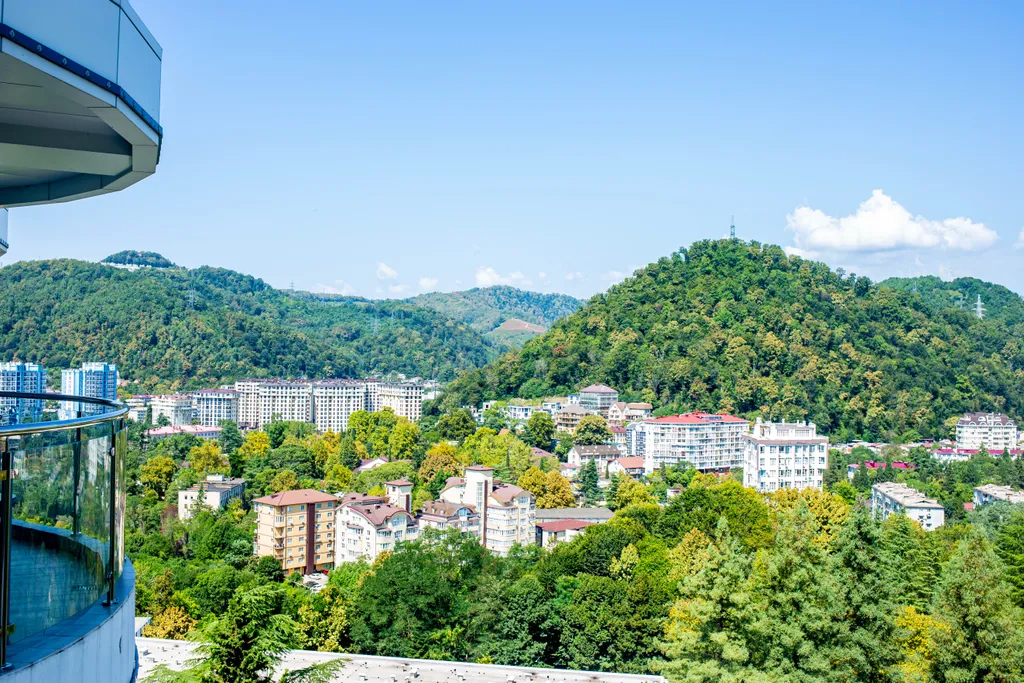 Видовой апартамент с видом на горы в апарт-отеле