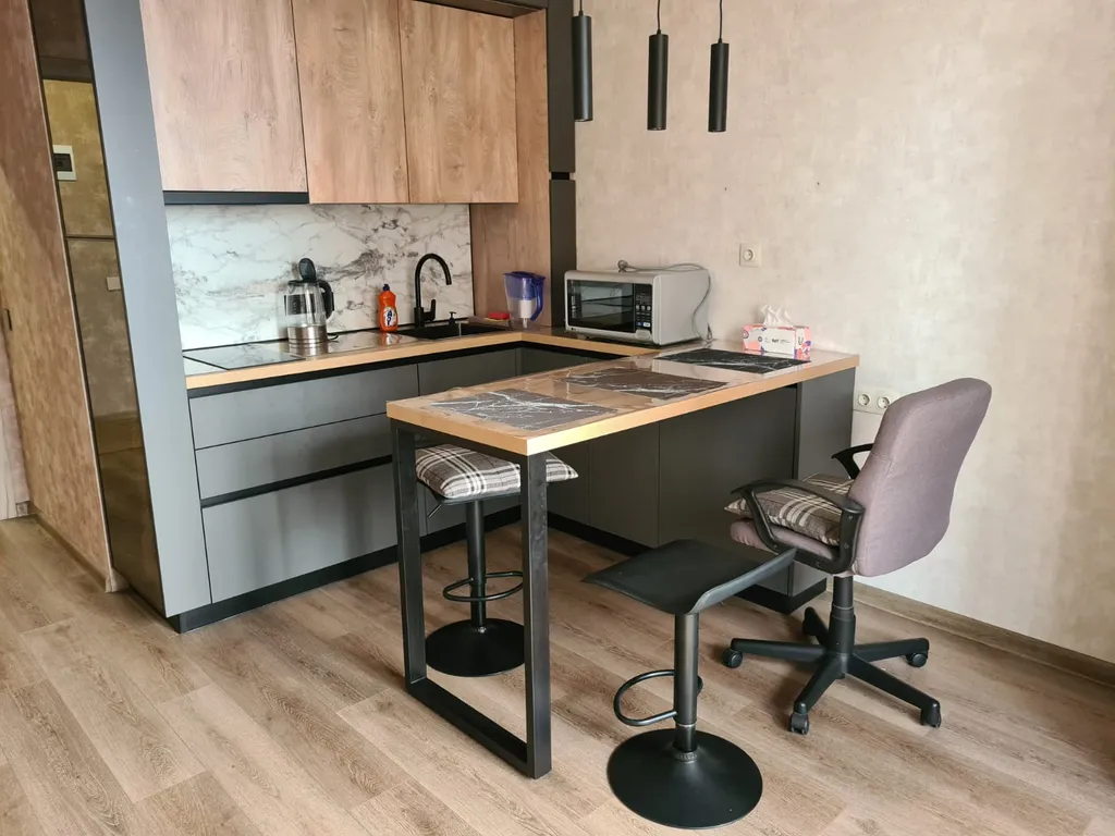 Дизайнерская квартира в 3 минутах от метро Студенческая