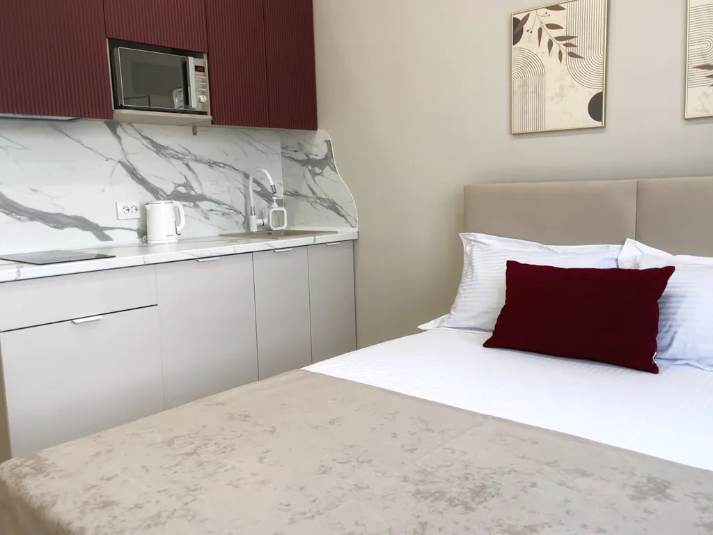 Дизайнерские апартаменты на Степана Повха