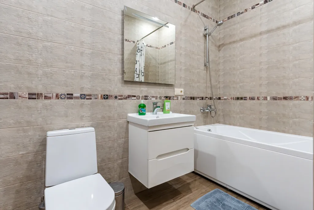 Двушка в центре до 6 человек отчетные документы, ориентир башня париж