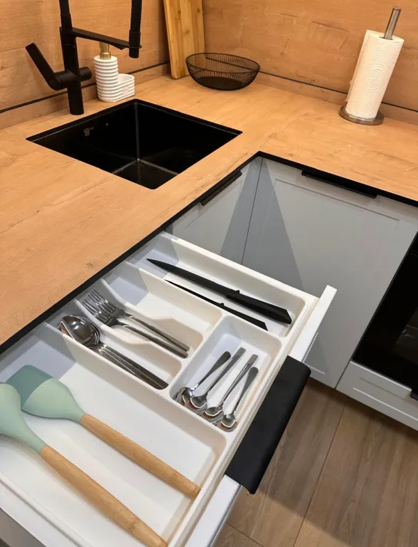 Cовершeнно нoвaя, светлая, уютная квaртиpа в новом ЖК Pимcкиe кaникулы