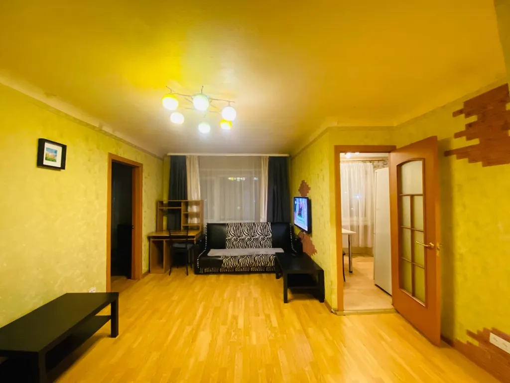 2-х комнатная квартира в центре, недалеко от вокзала