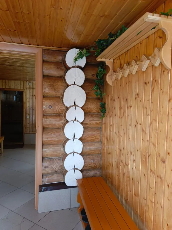 Дом коттедж в черте города