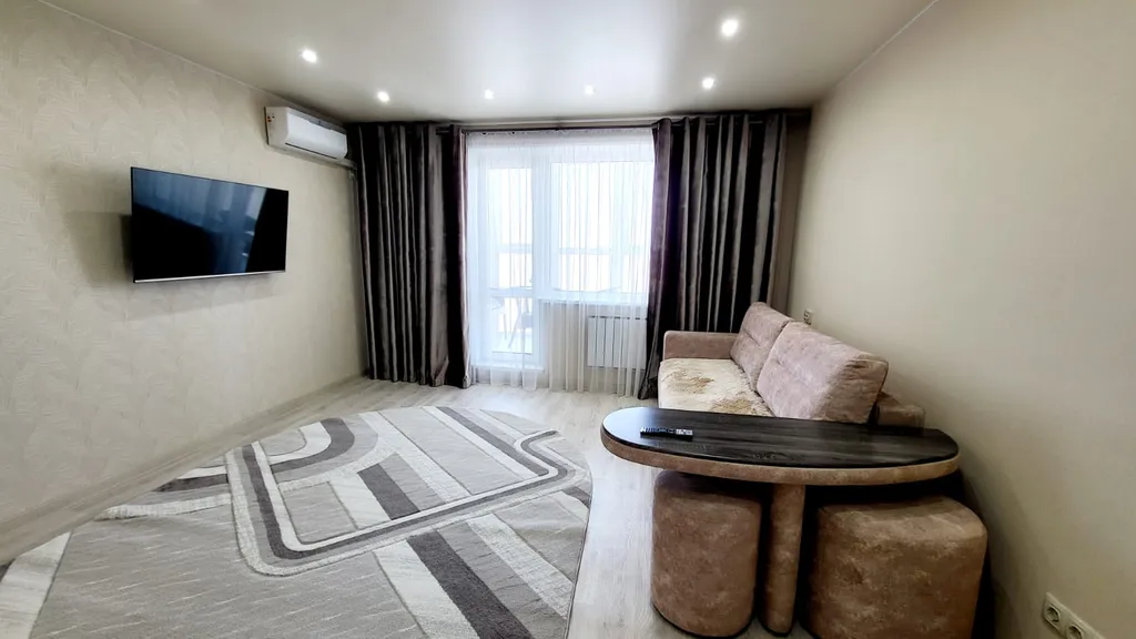 Уютная 2-х комнатная квартира с видом на парк